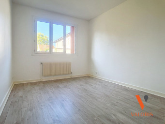 Appartement a louer echirolles - 3 pièce(s) - 70.9 m2 - Surfyn