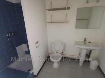 Appartement a louer nimes - 1 pièce(s) - 22.8 m2 - Surfyn
