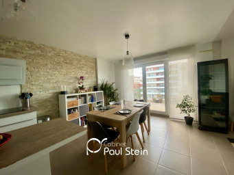 Appartement a louer marseille-12e-arrondissement - 2 pièce(s) - 58 m2 - Surfyn