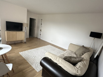 Appartement a louer paris-18e-arrondissement - 2 pièce(s) - 41 m2 - Surfyn