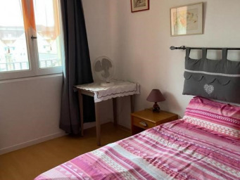 Appartement a louer  - 3 pièce(s) - 80 m2 - Surfyn