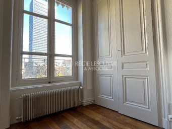 Appartement a louer lyon-3e-arrondissement - 3 pièce(s) - 77 m2 - Surfyn