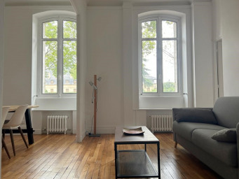 Appartement a louer paris-7e-arrondissement - 2 pièce(s) - 53 m2 - Surfyn