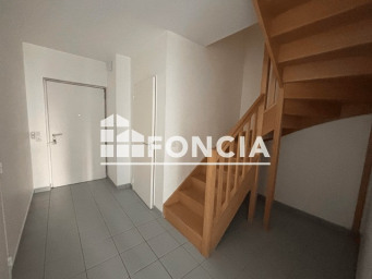 Maison a louer mantes-la-ville - 4 pièce(s) - 109.09 m2 - Surfyn