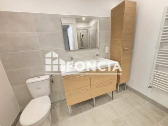 Maison a louer paris-8e-arrondissement - 4 pièce(s) - 91.1 m2 - Surfyn