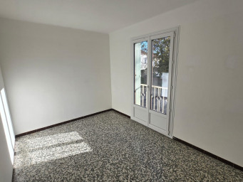 Appartement a louer marseille-16e-arrondissement - 4 pièce(s) - 69 m2 - Surfyn