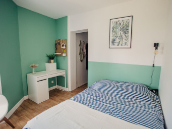 Appartement 1 pièce(s) 11 m²à louer Guyancourt