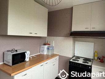 Appartement a louer garges-les-gonesse - 1 pièce(s) - 0 m2 - Surfyn