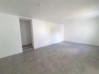 Maison a louer saint-nazaire - 4 pièce(s) - 77 m2 - Surfyn