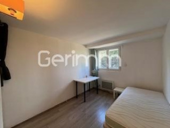 Maison a louer echirolles - 8 pièce(s) - 150 m2 - Surfyn