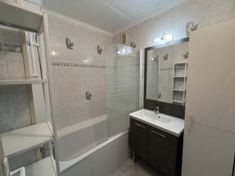 Appartement a louer chilly-mazarin - 3 pièce(s) - 68.13 m2 - Surfyn