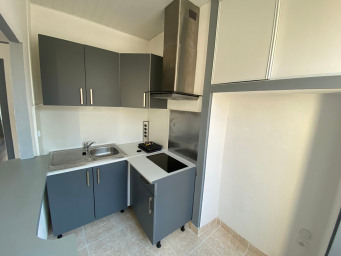 Appartement a louer cherbourg-en-cotentin - 2 pièce(s) - 44 m2 - Surfyn