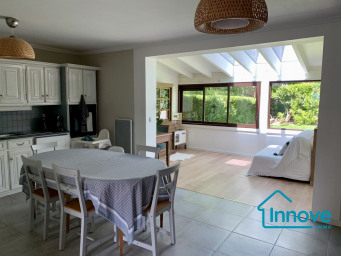 Maison a louer plaisir - 5 pièce(s) - 103.52 m2 - Surfyn