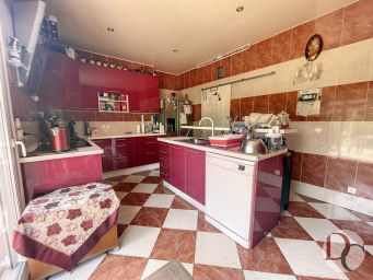 Maison a louer louvres - 8 pièce(s) - 185 m2 - Surfyn
