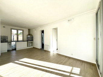 Appartement a louer marseille-13e-arrondissement - 3 pièce(s) - 47 m2 - Surfyn