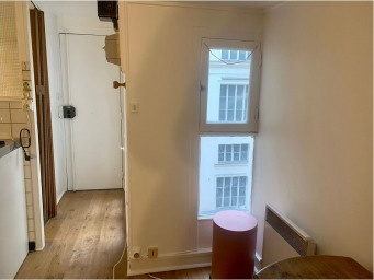 Appartement a louer paris-1er-arrondissement - 1 pièce(s) - 13.66 m2 - Surfyn