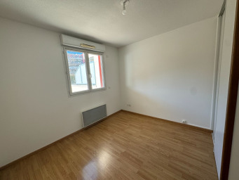 Appartement a louer bourgoin-jallieu - 2 pièce(s) - 49 m2 - Surfyn