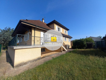 Maison a louer saint-priest - 6 pièce(s) - 177.06 m2 - Surfyn