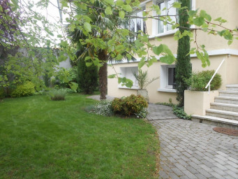 Maison a louer lyon-4e-arrondissement - 7 pièce(s) - 250 m2 - Surfyn