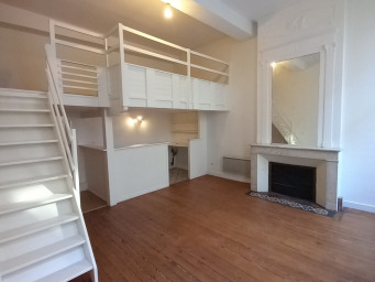 Appartement 1 pièce(s) 39.6 m²à louer Bordeaux