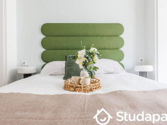 Appartement a louer paris-7e-arrondissement - 5 pièce(s) - 150 m2 - Surfyn