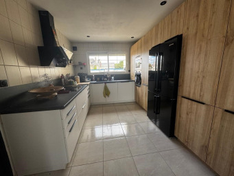 Maison a louer reims - 5 pièce(s) - 144.8 m2 - Surfyn