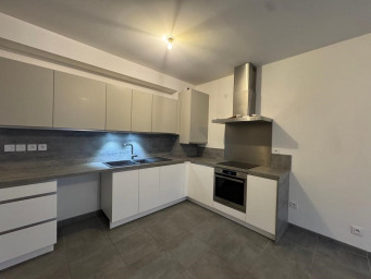 Appartement a louer romans-sur-isere - 2 pièce(s) - 50 m2 - Surfyn