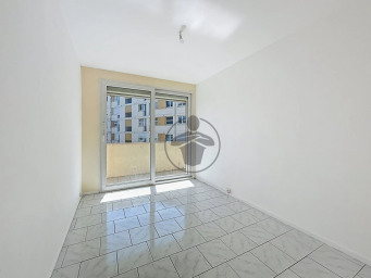 Appartement a louer saint-quentin - 4 pièce(s) - 68 m2 - Surfyn