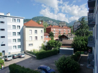 Appartement a louer saint-martin-d'heres - 1 pièce(s) - 67 m2 - Surfyn