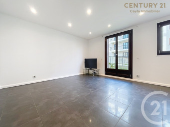 Appartement a louer puteaux - 3 pièce(s) - 63.7 m2 - Surfyn