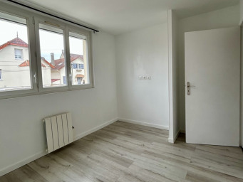 Appartement a louer vigneux-sur-seine - 3 pièce(s) - 45 m2 - Surfyn
