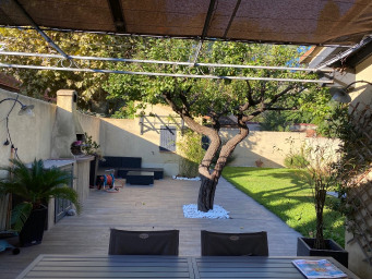 Maison a louer aix-en-provence - 7 pièce(s) - 135 m2 - Surfyn