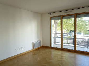 Appartement a louer chatillon - 3 pièce(s) - 65.93 m2 - Surfyn