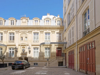 Maison a louer paris-8e-arrondissement - 0 pièce(s) - 371.14 m2 - Surfyn