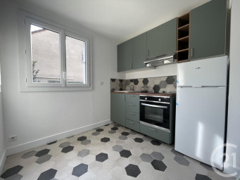 Appartement 2 pièce(s) 46.1 m²à louer Evry