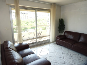 Appartement a louer paris-19e-arrondissement - 5 pièce(s) - 101 m2 - Surfyn