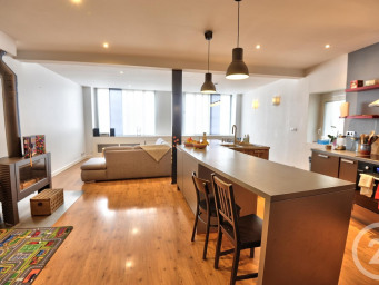 Maison a louer romans-sur-isere - 5 pièce(s) - 155 m2 - Surfyn