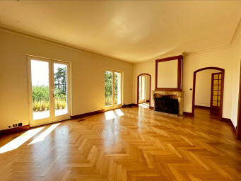 Maison a louer caluire-et-cuire - 4 pièce(s) - 147 m2 - Surfyn