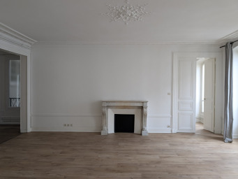 Appartement a louer paris-3e-arrondissement - 5 pièce(s) - 124 m2 - Surfyn