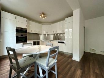 Appartement a louer paris-9e-arrondissement - 3 pièce(s) - 75 m2 - Surfyn