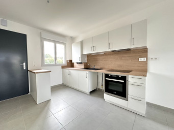 Maison 5 pièce(s) 90 m²à louer Joue-les-tours