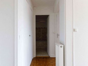 Appartement a louer saint-maur-des-fosses - 2 pièce(s) - 48.2 m2 - Surfyn