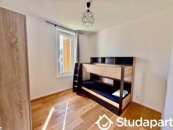 Maison a louer marseille-10e-arrondissement - 6 pièce(s) - 158 m2 - Surfyn