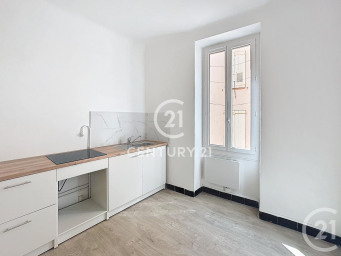 Appartement 2 pièce(s) 51.43 m²à louer Aubagne