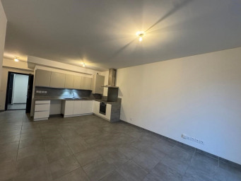 Appartement a louer romans-sur-isere - 2 pièce(s) - 50 m2 - Surfyn