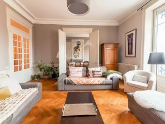 Appartement 1 090 000 € - 213 m²