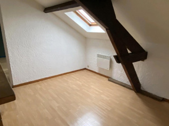 Appartement a louer persan - 2 pièce(s) - 26 m2 - Surfyn