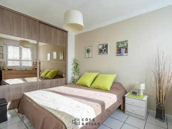 Appartement a louer marseille-13e-arrondissement - 2 pièce(s) - 53 m2 - Surfyn