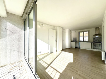 Appartement a louer marseille-13e-arrondissement - 3 pièce(s) - 47 m2 - Surfyn