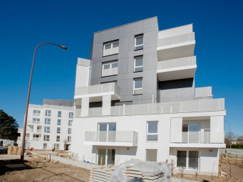 Appartement 4 pièce(s) 89 m²à louer Guyancourt